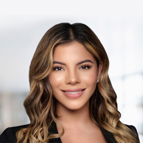 Valeria Henao headshot